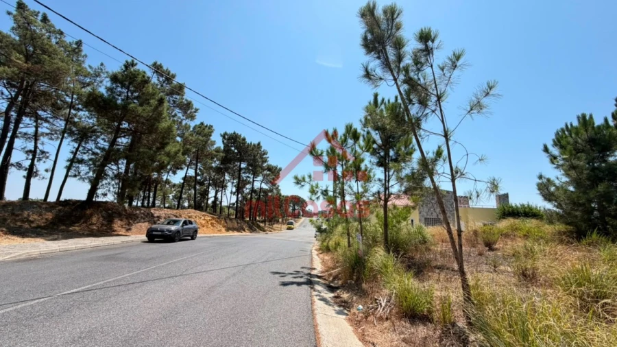 Terreno para Venda em Corroios Foto 9