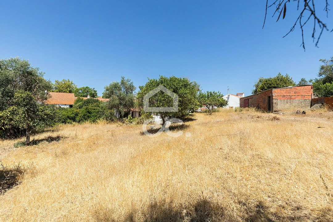 Quinta T1 para Venda em Vila Nova da Baronia Foto 32