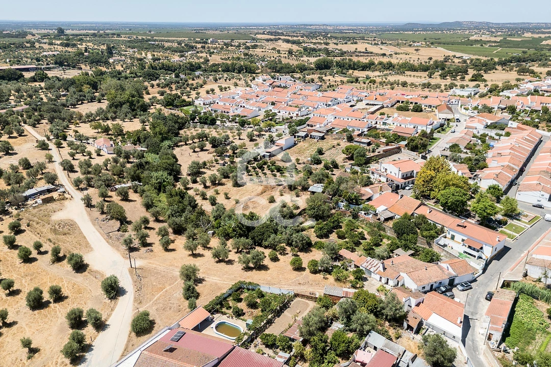 Quinta T1 para Venda em Vila Nova da Baronia Foto 50