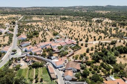 Quinta T1 para Venda em Vila Nova da Baronia