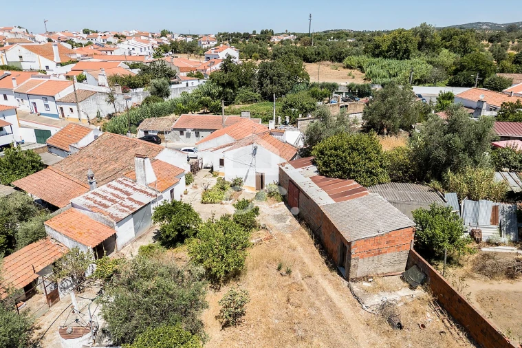 Quinta T1 para Venda em Vila Nova da Baronia Foto 61