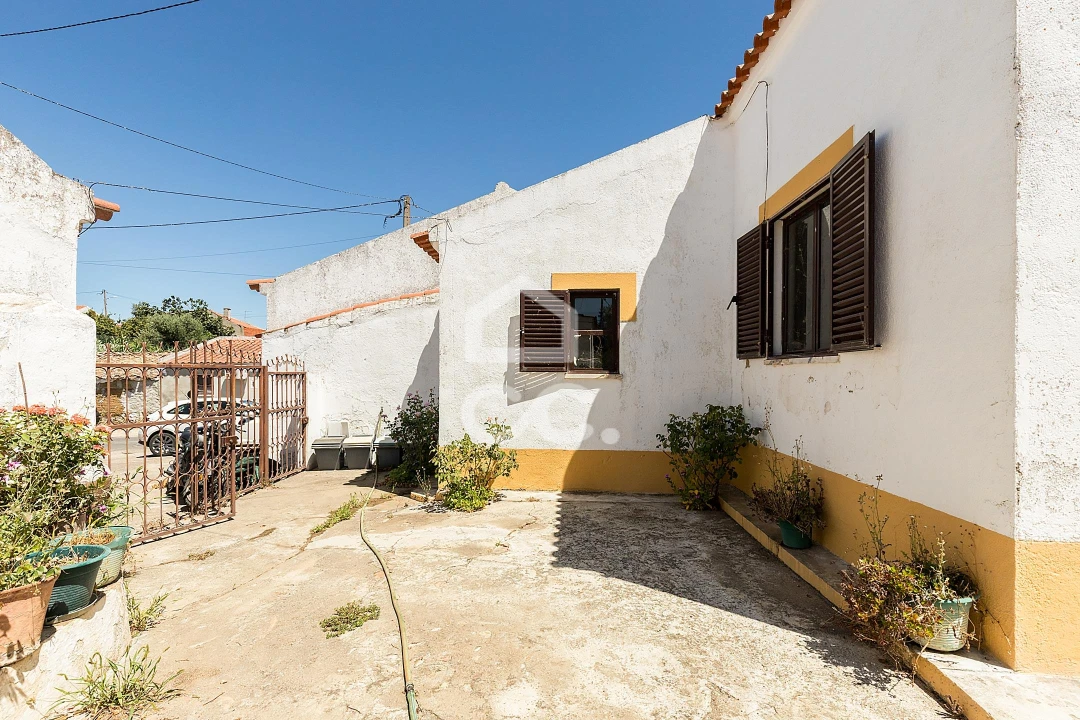 Quinta T1 para Venda em Vila Nova da Baronia Foto 1