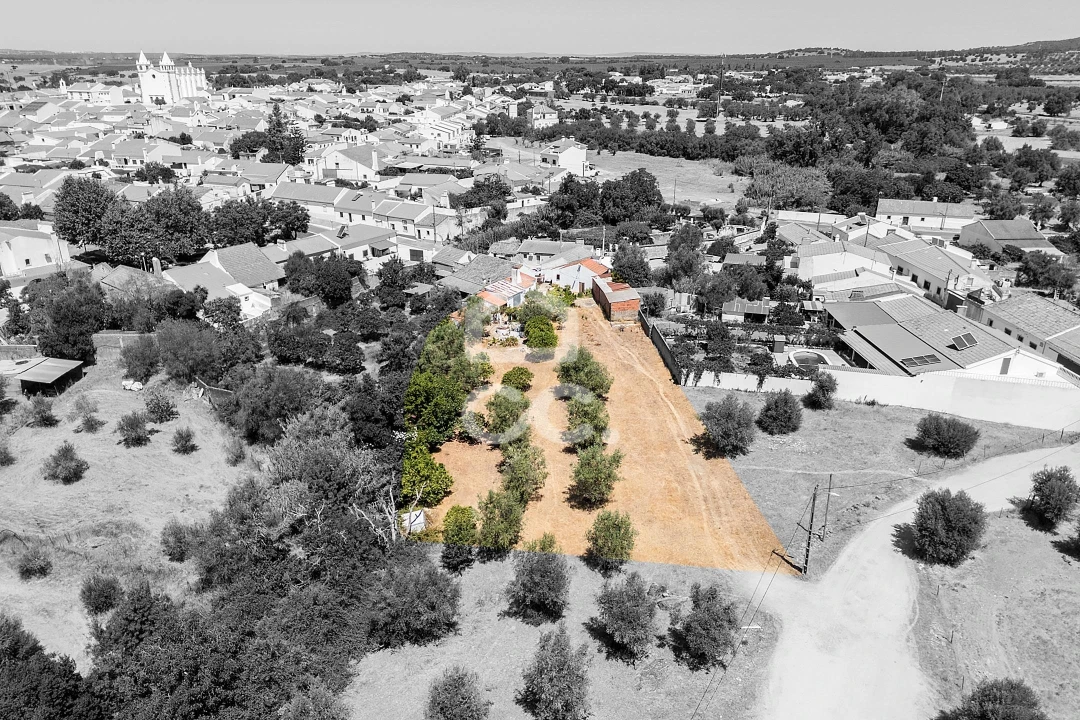 Quinta T1 para Venda em Vila Nova da Baronia Foto 2