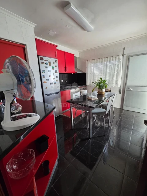 Apartamento T2 para Venda em Fânzeres e São Pedro da Cova
