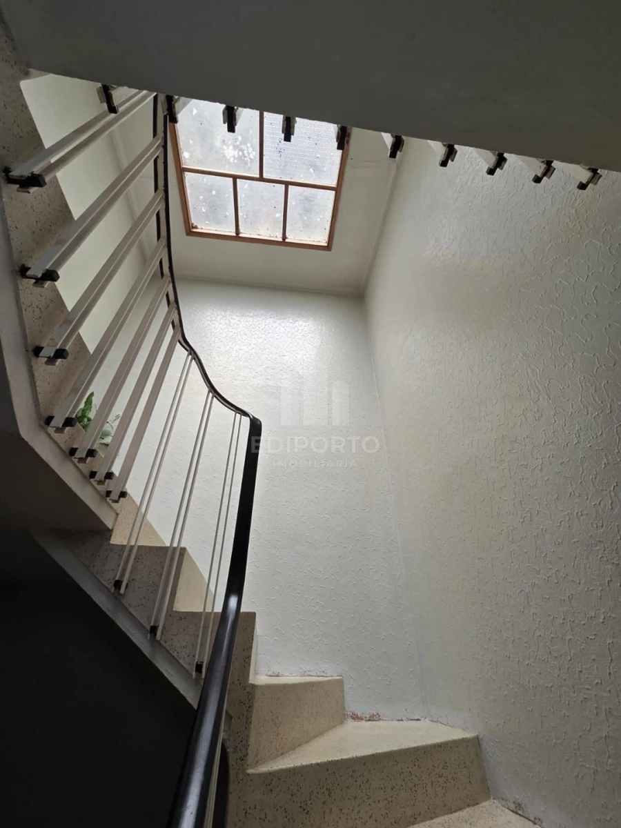 Apartamento T2 para Venda em Fânzeres e São Pedro da Cova Foto 13