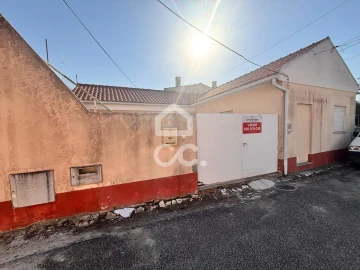 Moradia T2 para Venda em Vieira de Leiria