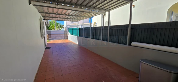 Moradia T4 para Venda em Lagoa e Carvoeiro