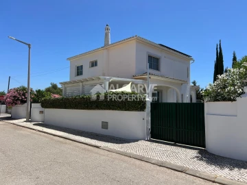 Moradia T3 para Venda em Boliqueime