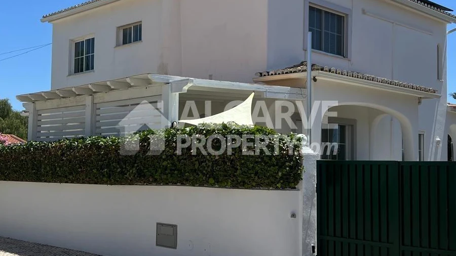 Moradia T3 para Venda em Boliqueime