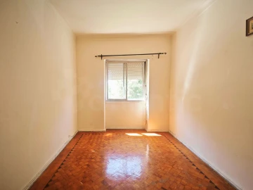 Apartamento T3 para Venda em Venteira