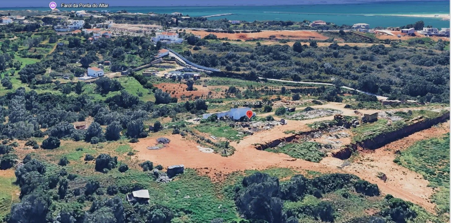Terreno para Venda em Ferragudo Foto 1