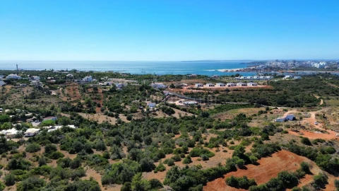 Terreno para Venda em Ferragudo