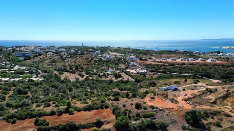 Terreno para Venda em Ferragudo