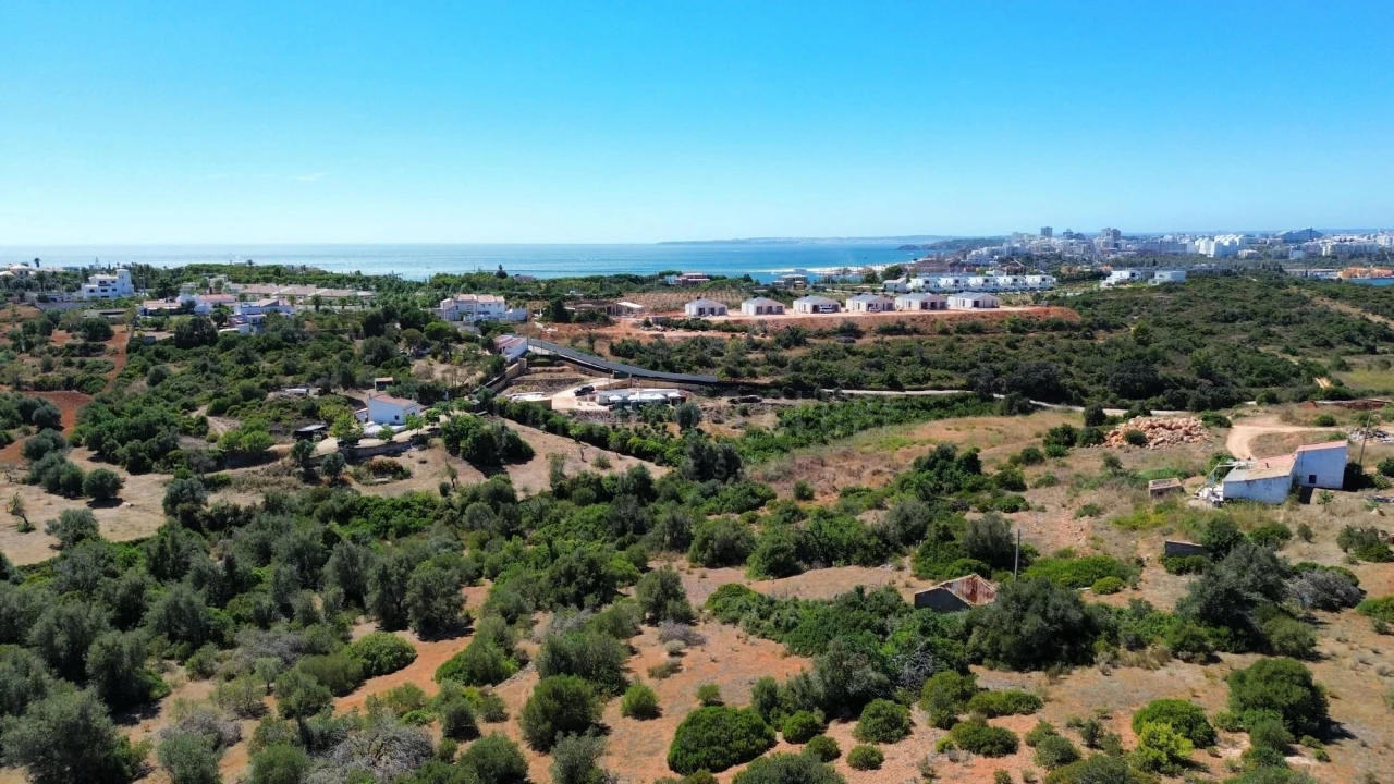 Terreno para Venda em Ferragudo Foto 12