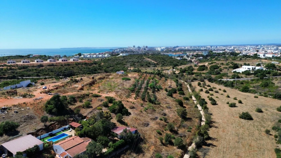 Terreno para Venda em Ferragudo Foto 2
