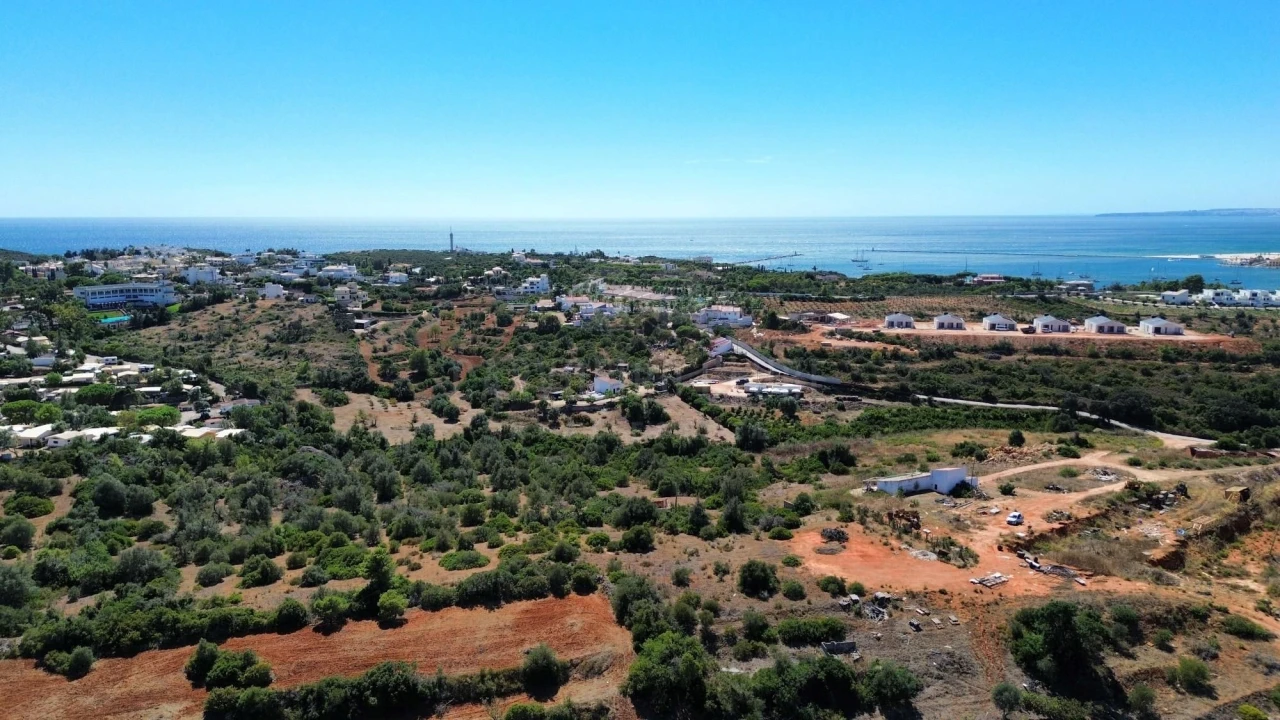 Terreno para Venda em Ferragudo Foto 15