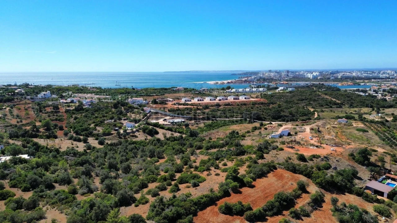 Terreno para Venda em Ferragudo Foto 13