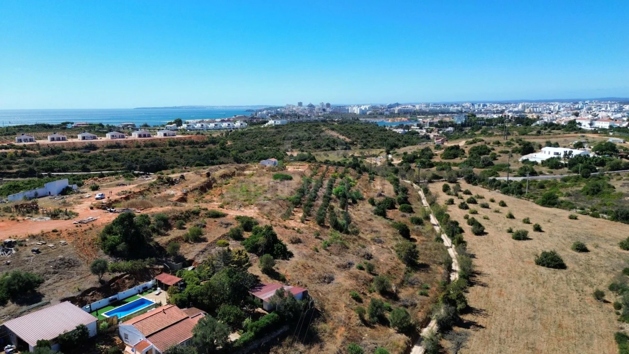 Terreno para Venda em Ferragudo Foto 17