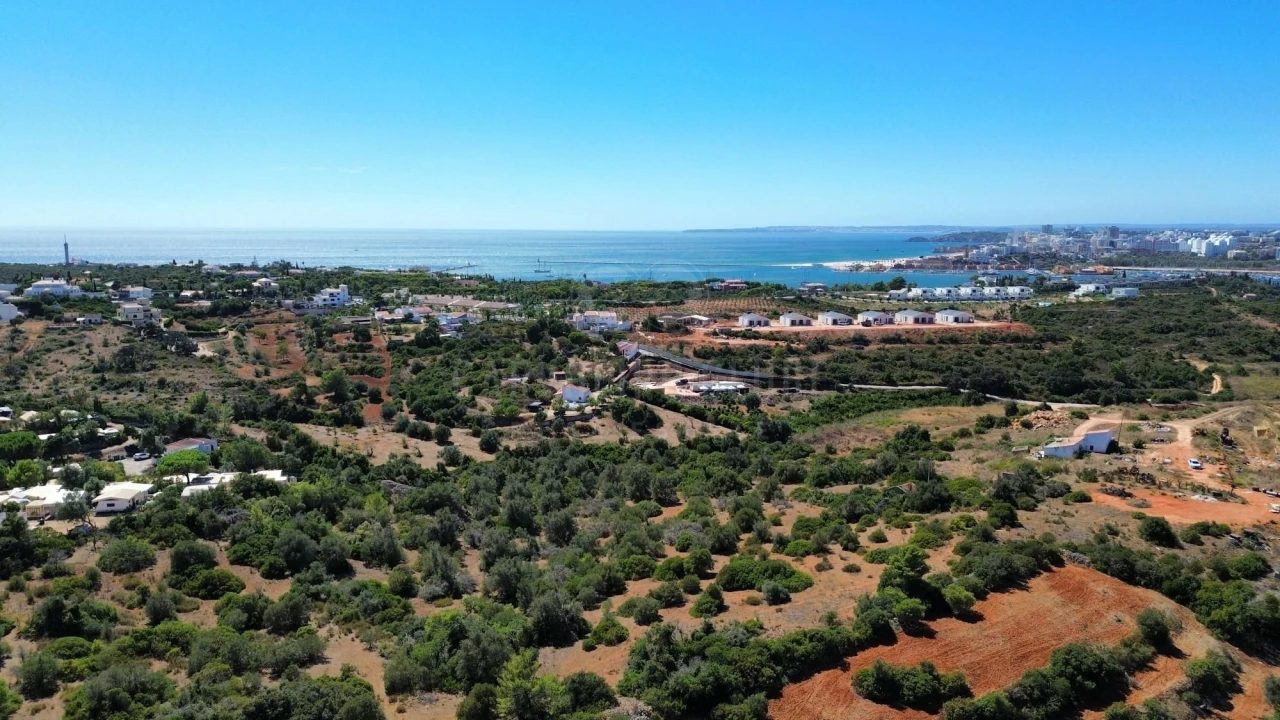 Terreno para Venda em Ferragudo Foto 11