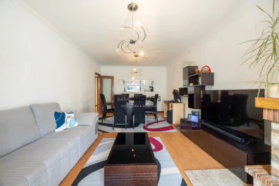 Apartamento T2 para Venda em Gondomar (São Cosme), Valbom e Jovim