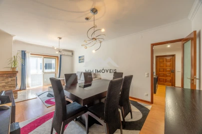 Apartamento T2 para Venda em Gondomar (São Cosme), Valbom e Jovim