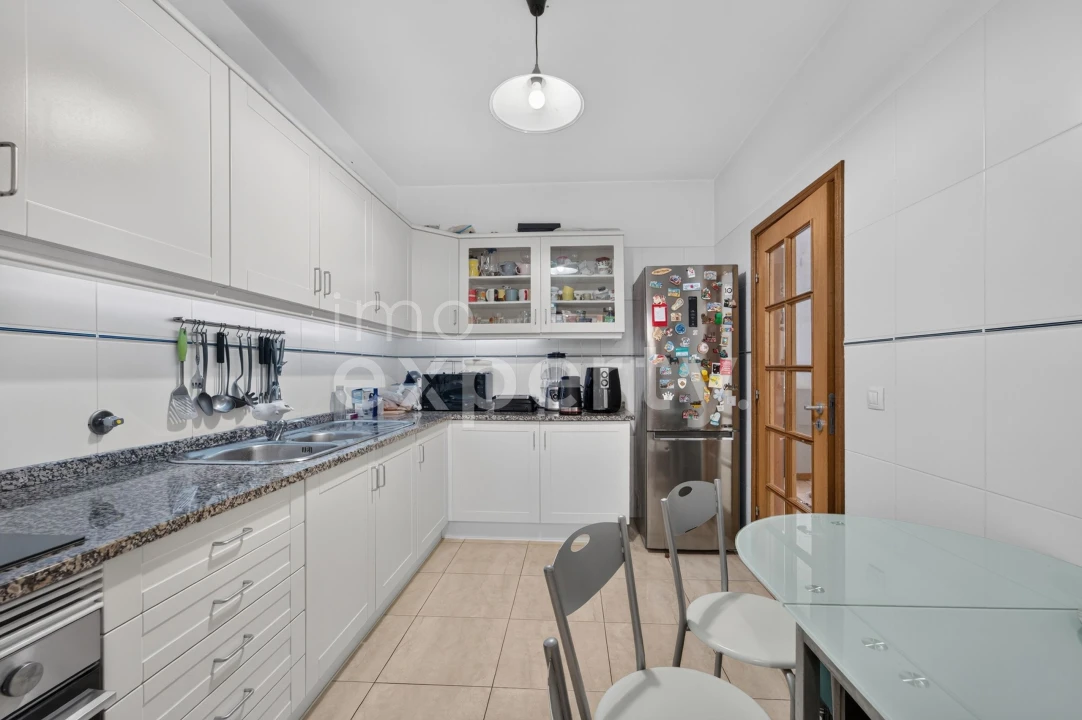 Apartamento T2 para Venda em Caniço Foto 14