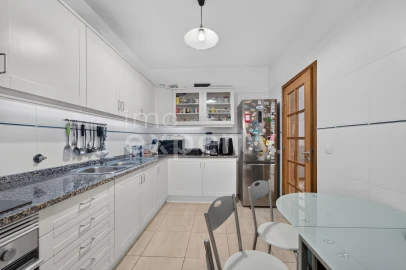 Apartamento T2 para Venda em Caniço