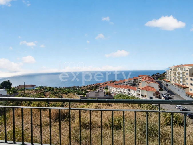 Apartamento T2 para Venda em Caniço Foto 11