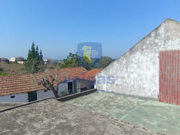 Moradia T3 para Venda em Alvorninha