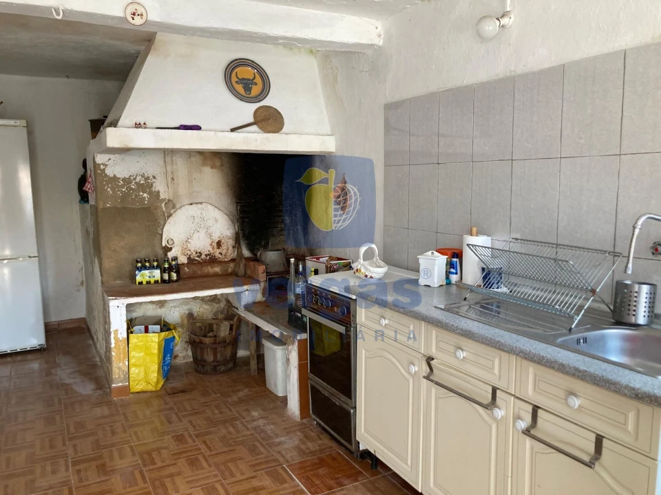Moradia T3 para Venda em Alvorninha Foto 26