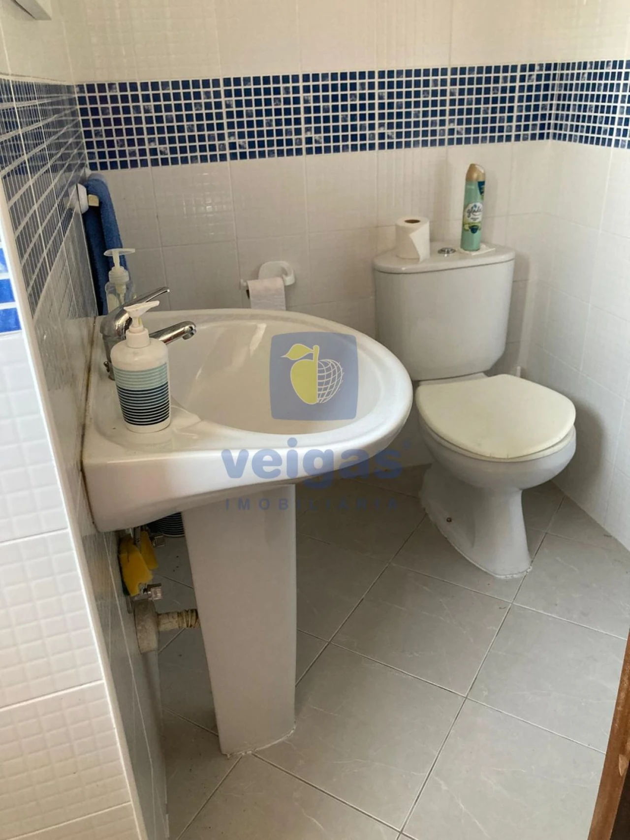 Moradia T3 para Venda em Alvorninha Foto 14