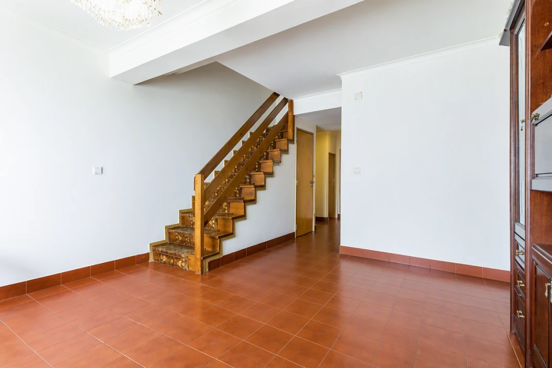 Apartamento T3 para Venda em Alverca do Ribatejo e Sobralinho Foto 6