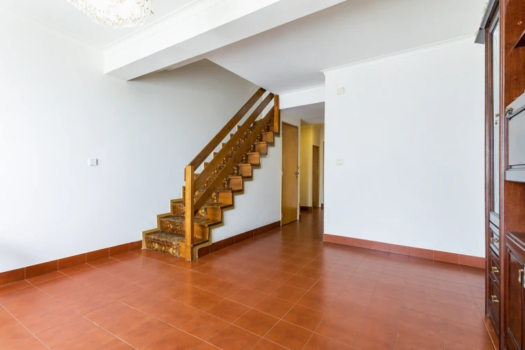 Apartamento T3 para Venda em Alverca do Ribatejo e Sobralinho Foto 6