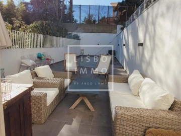 Moradia T5 para Venda em Estrela