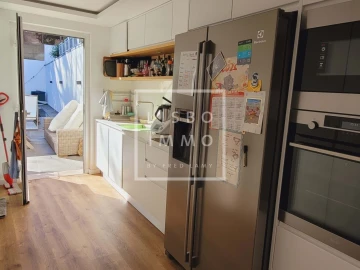 Moradia T5 para Venda em Estrela