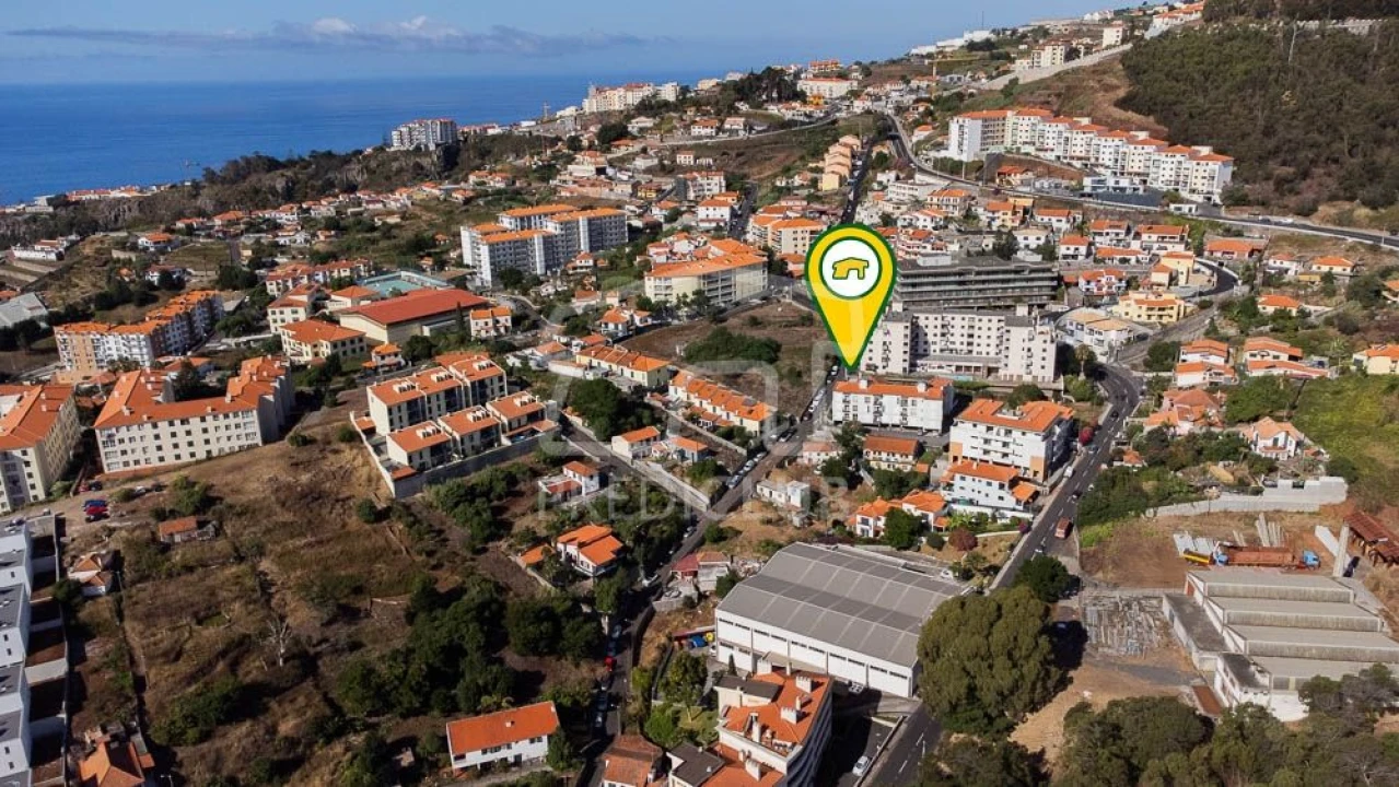 Apartamento T2 para Venda em Caniço Foto 20