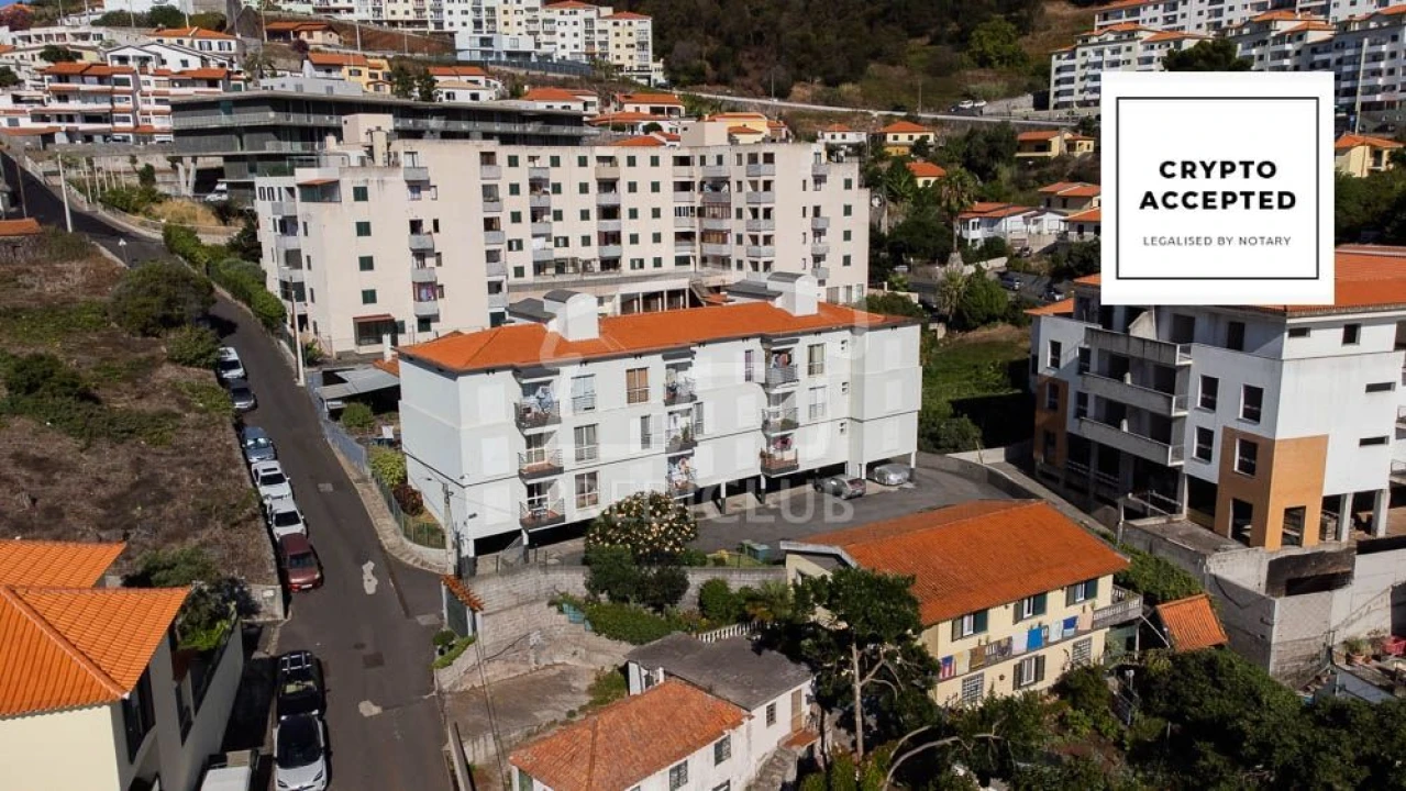 Apartamento T2 para Venda em Caniço Foto 1