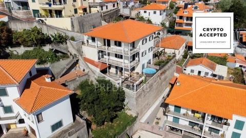 Moradia T4 para Venda em Santo Antonio