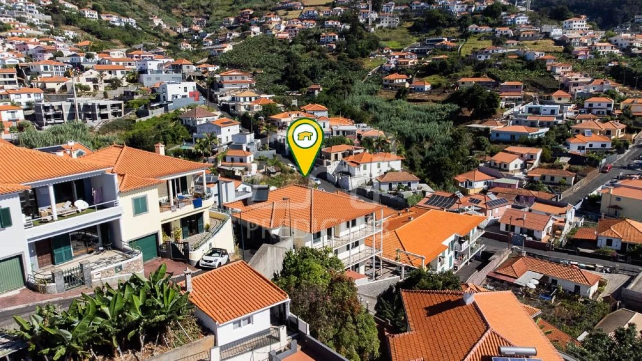 Moradia T4 para Venda em Santo Antonio Foto 27