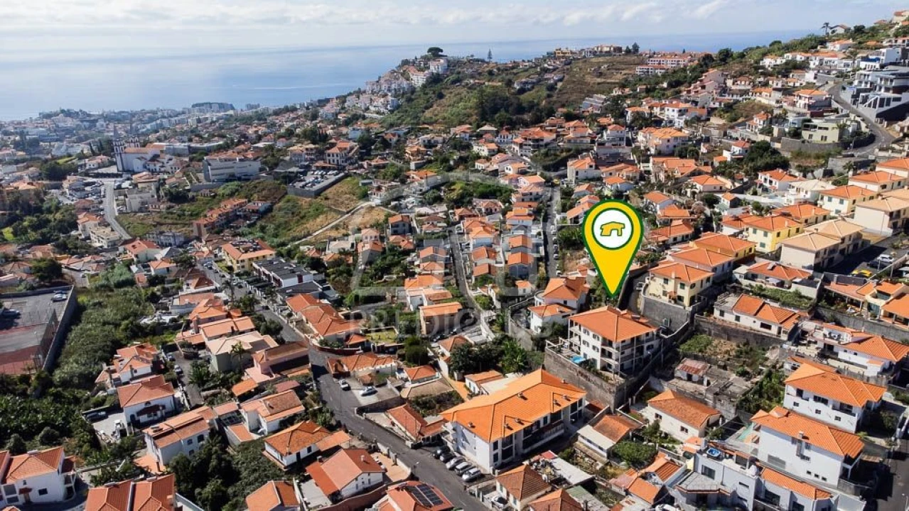 Moradia T4 para Venda em Santo Antonio Foto 32