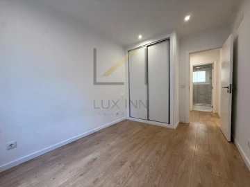 Apartamento T1 para Arrendamento em São Vicente