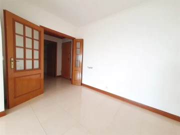 Apartamento T2 para Venda em Algueirão-Mem Martins
