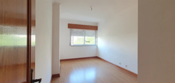 Apartamento T2 para Venda em Algueirão-Mem Martins
