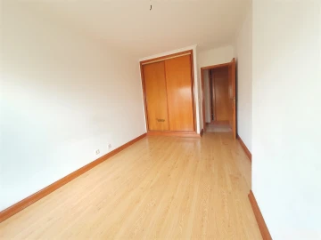 Apartamento T2 para Venda em Algueirão-Mem Martins