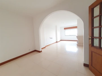 Apartamento T2 para Venda em Algueirão-Mem Martins