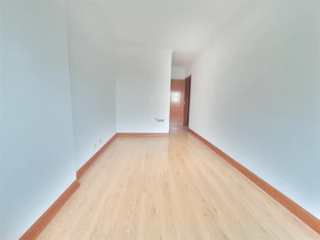 Apartamento T2 para Venda em Algueirão-Mem Martins