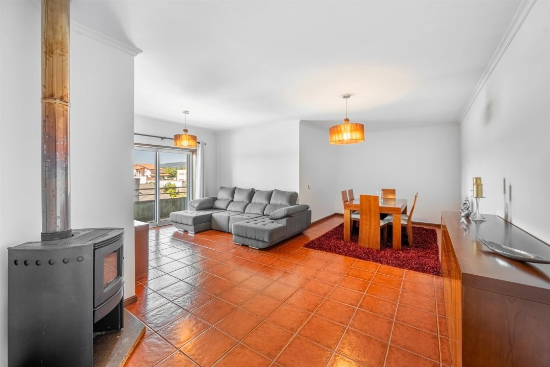 Apartamento T3 para Venda em Cristelos, Boim e Ordem Foto 9