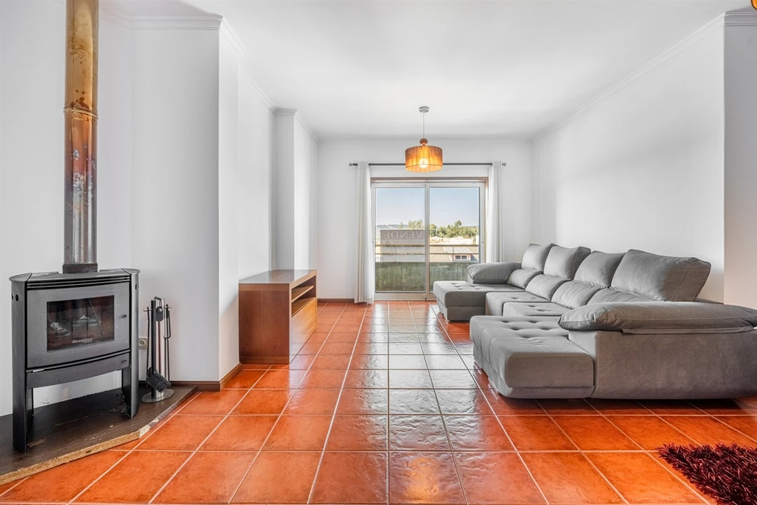 Apartamento T3 para Venda em Cristelos, Boim e Ordem Foto 1