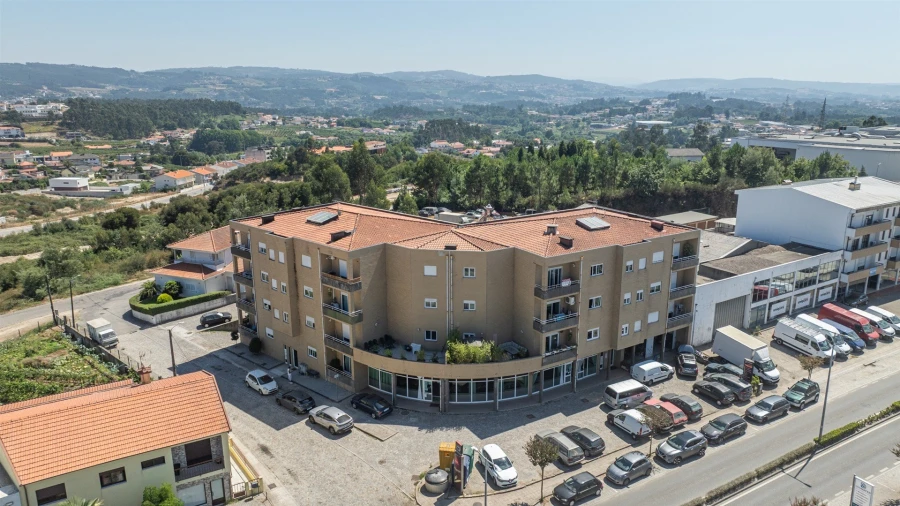 Apartamento T3 para Venda em Cristelos, Boim e Ordem Foto 2