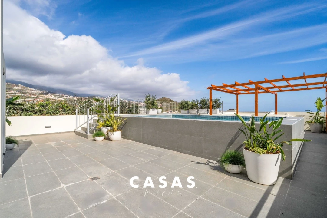 Apartamento T3 para Venda em Camara de Lobos Foto 8